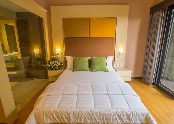 Hotel The Royal Kimberley 2*